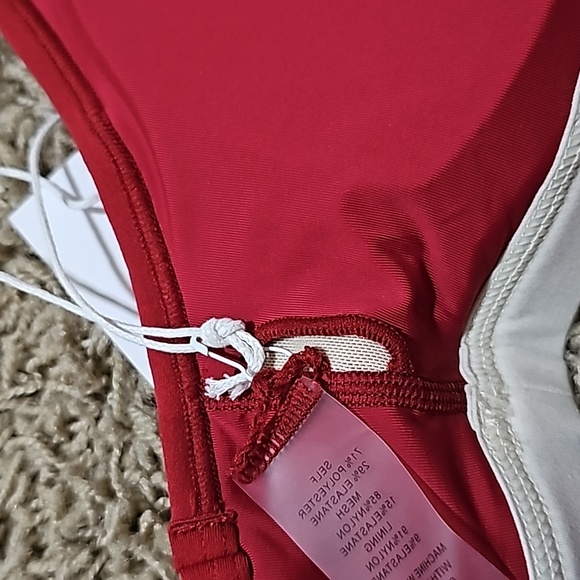 NWT Calme by Johnny Was Endurance Cross Back Sports Bra Removable Pads Large - Picture 6 of 6